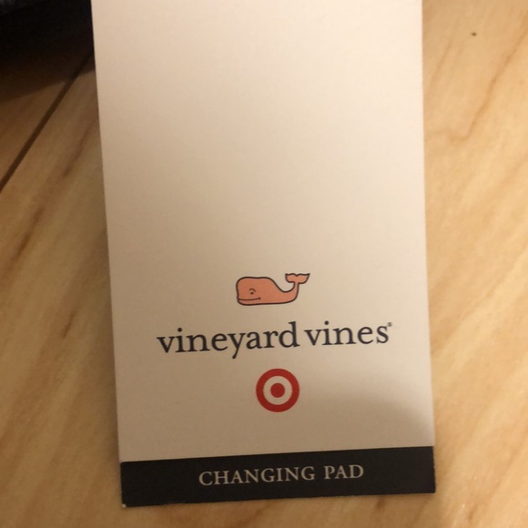 NWT Vineyard Vines Target collection changing pad - Picture 6 of 6